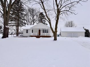 8151 Clyde Rd, Fenton, MI 48430