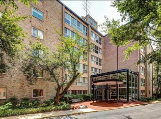 4970 Battery Ln APT 102, Bethesda, MD