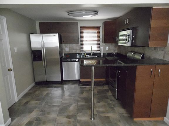 2nd image of 4513 Hendricks Dr