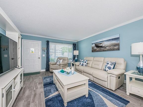 4th image of 2469 Franciscan Dr APT 25
