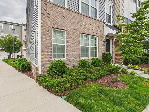 2nd image of 5931 Laurel Bed Ln #B