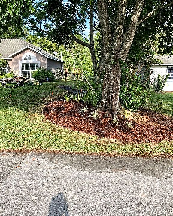 2nd image of 805 W Gaucho Cir