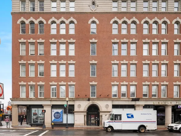 70 Lincoln St Unit L214, Boston, MA 02111