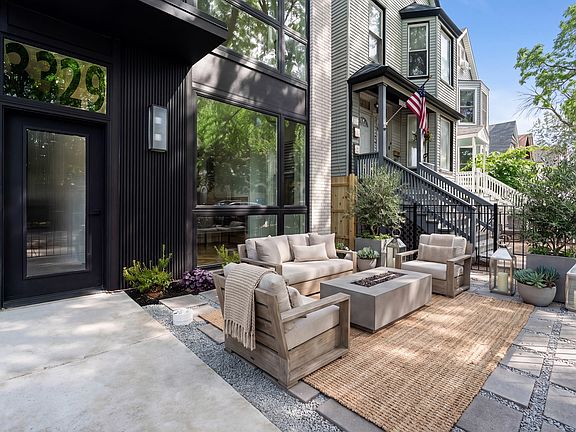 3rd image of 3329 N Whipple St #1
