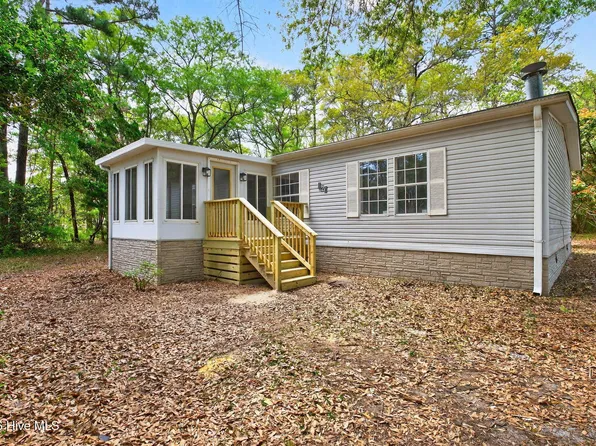 929 Lanvale Road NE, Leland, NC 28451