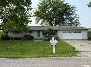 26 Twilight Ln, Springfield, IL 62712