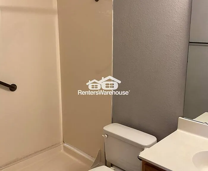 9619 Littleleaf Dr — Photo 10