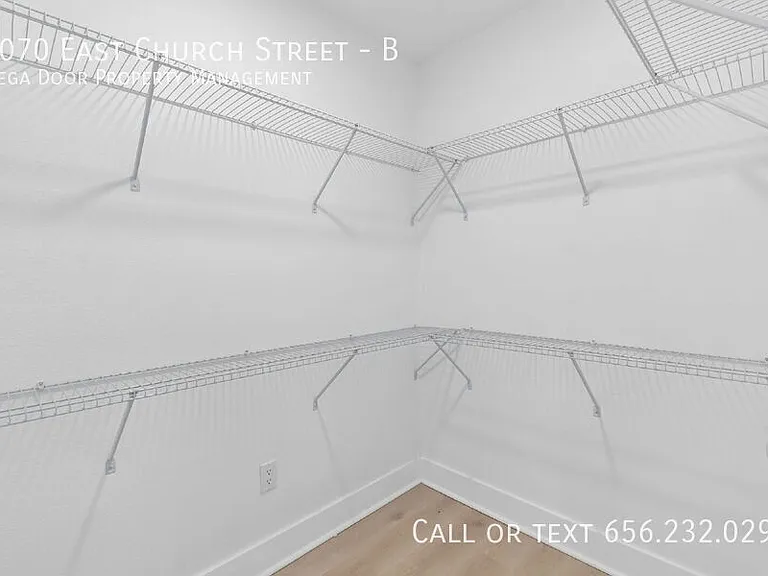 1070 E Church St #B — Photo 22