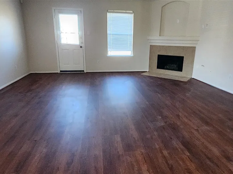 315 Sunset Colony Dr — Photo 8