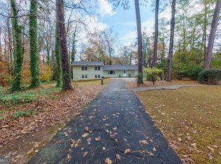 110 Robin Rd SE, Marietta, GA 30067