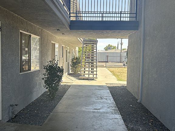 4th image of 1956 Darrah St