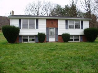 346 Sinpatch Rd, Wassaic, NY 12592