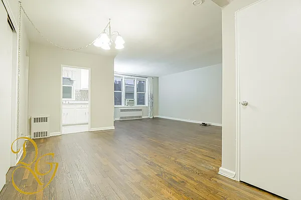 Sold by Dorsa Group | media 19