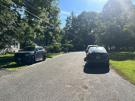 4th image of 72 George St