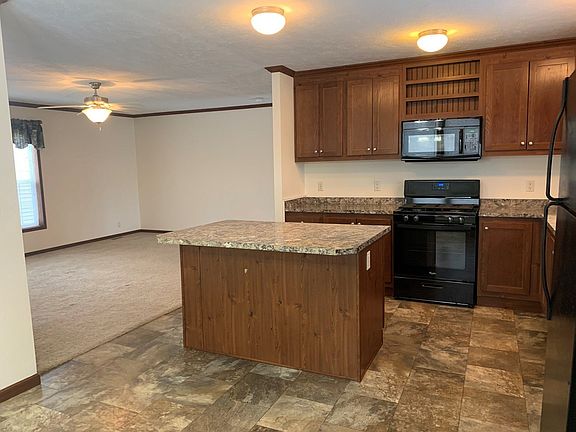 3rd image of 9800 Bloomsbury Cir #436