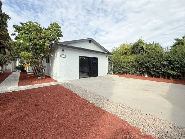 221 W 97th St, Los Angeles, CA 90003