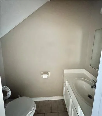 904 Jeffrey Ct #B — Photo 8