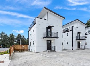 890 Magellan Ave NE #1, Ocean Shores, WA 98569