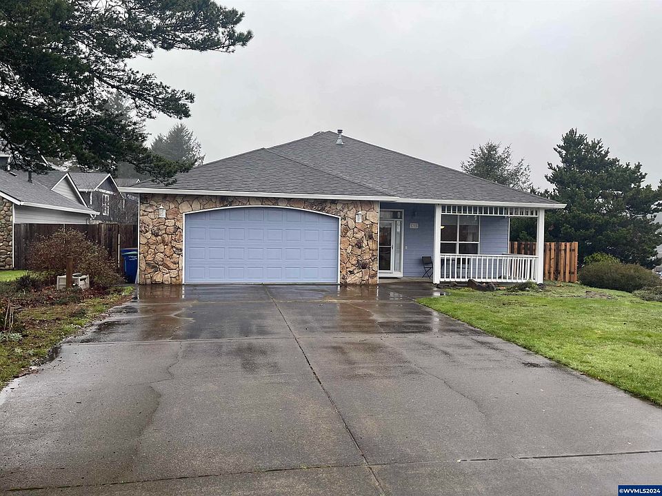 1st image of 5285 NE Voyage Ave