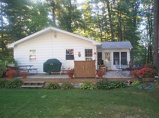 7085 E Oakridge St, Fountain, MI 49410