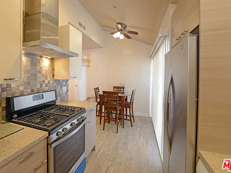 2015 S Beverly Glen Blvd #402 — Photo 12