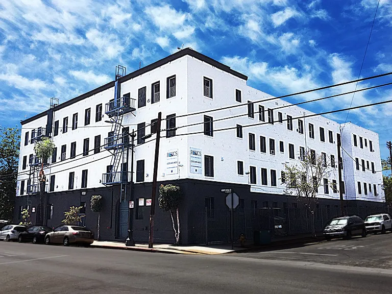 5233 Monte Vista Street — Photo 1