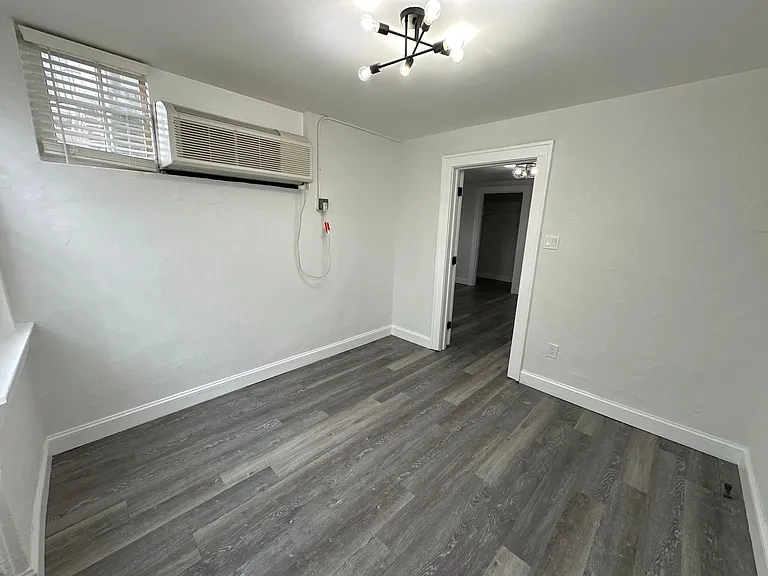 N High St 2316-2320 TPP — Photo 7