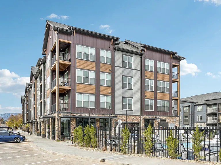 The Quarry Luxury Apartments — Photo 57