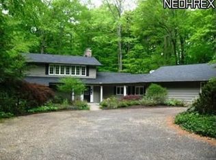 14789 Hillbrook Ln E, Russell, OH 44072