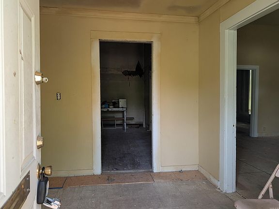 3rd image of 1500 W 17th Ave