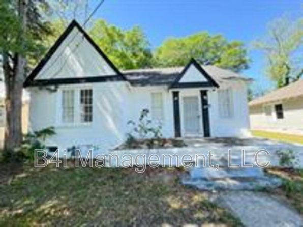 1111 Henry Ave