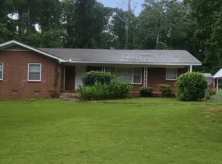 2543 Layton Dr, Lithonia, GA 30058