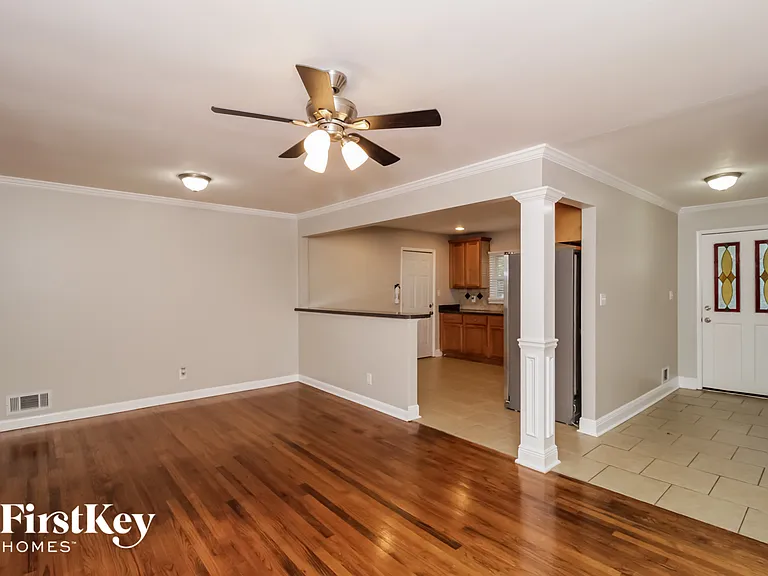 3224 Chisholm Trl — Photo 3