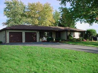 3058 Frains Lake Rd, Ypsilanti, MI 48198