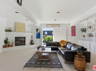 2385 Roscomare Rd UNIT E17, Los Angeles, CA 90077