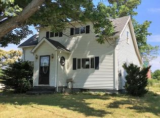 374 S Ridge Rd W, Conneaut, OH 44030