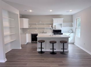 154 E Lakeview Dr, Livingston, TX 77351