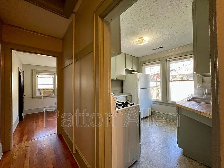 330 Hillside St #2 — Photo 9