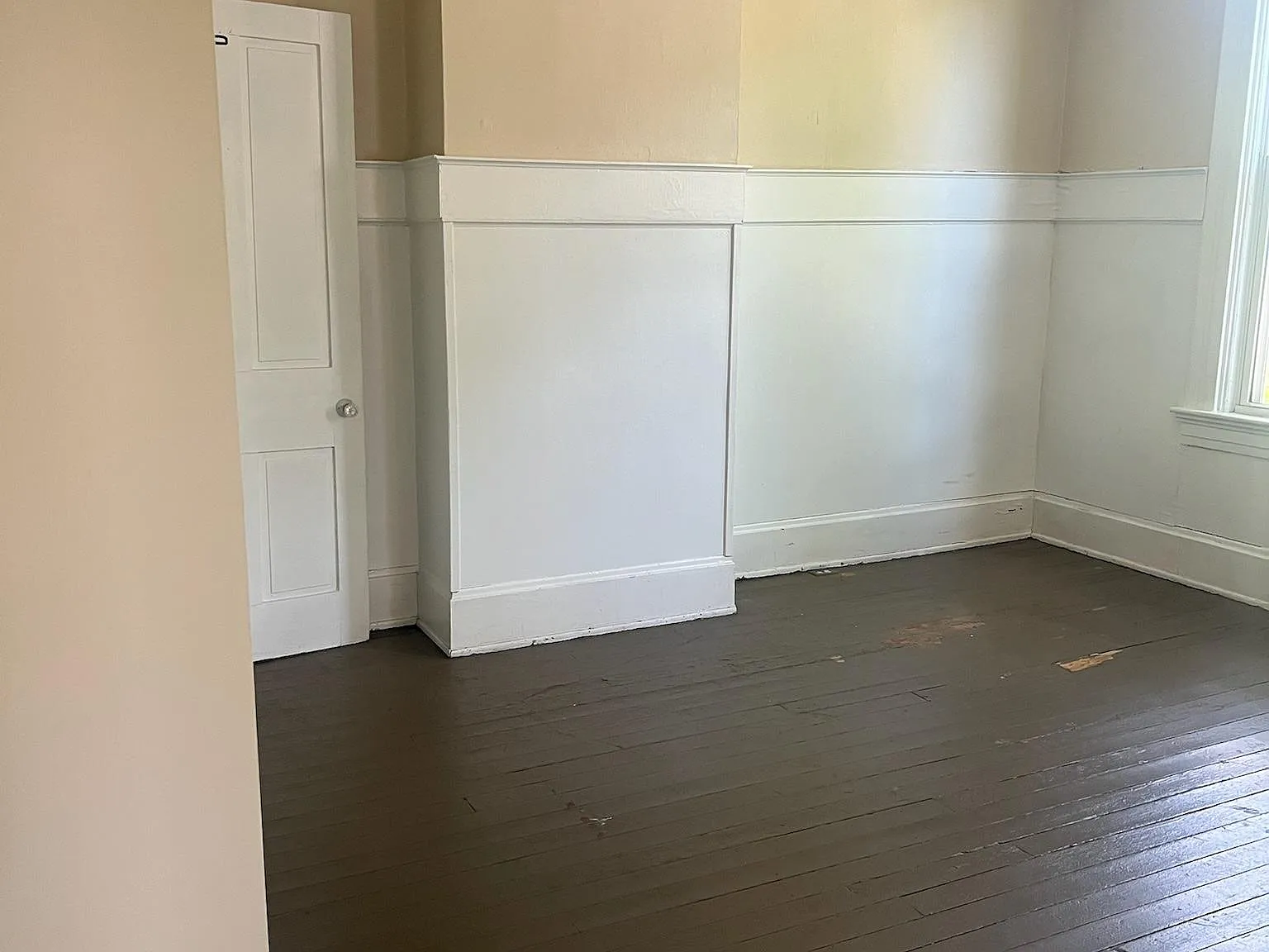 315 Warner St — Photo 4