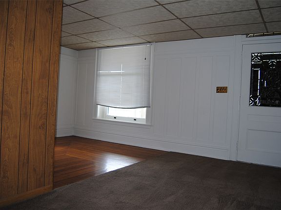 4th image of 645 Oak Hill Ave APT 101