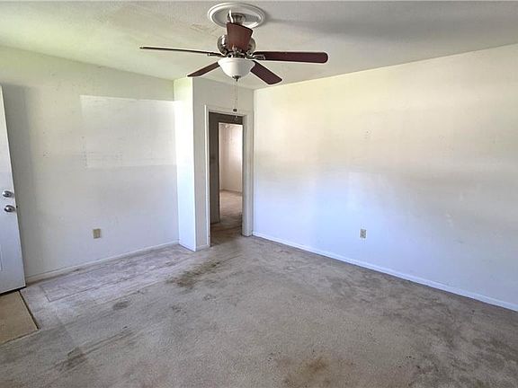 5th image of 103 Live Oak Dr