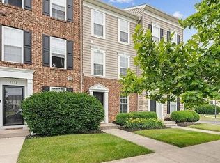 5330 Calypso Cascades Dr, Dublin, OH 43016
