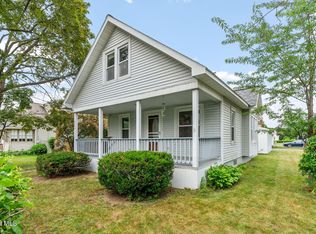 2703 Augustine Ave, Schenectady, NY 12306