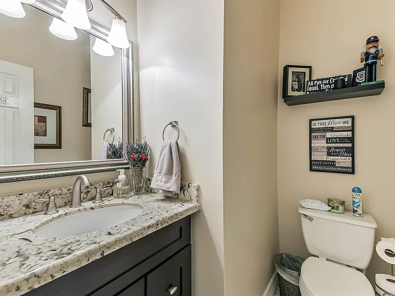 20319 Umber Oak Ct — Photo 27