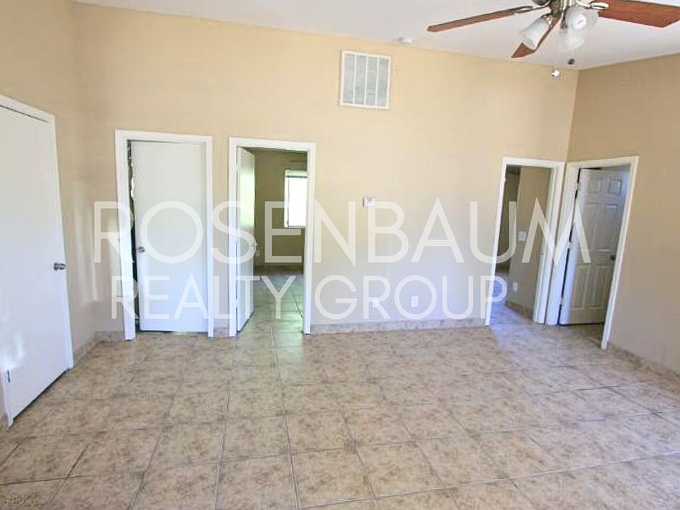 1st image of 1502 W Palmer Dr Unit B