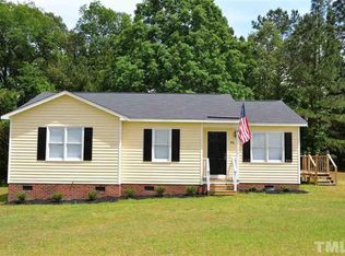 306 Chinaberry Ln, Angier, NC 27501