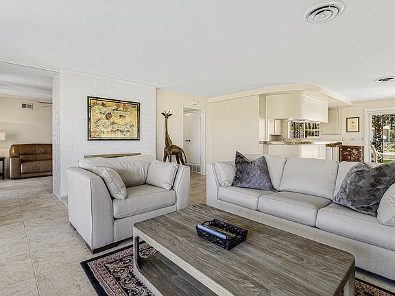 5th image of 2220 S Calle Palo Fierro Unit 20