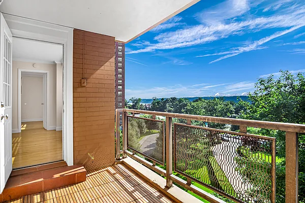 Sold by Compass | media 8