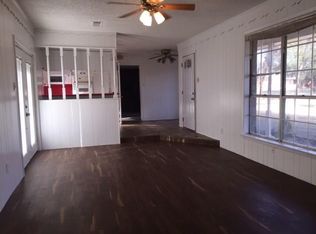 508 S Commerce St, Kemp, TX 75143