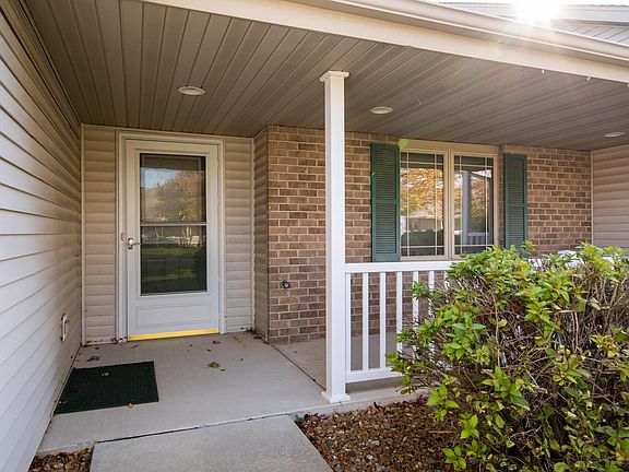 2nd image of 2745 Havenwood Dr #A-1